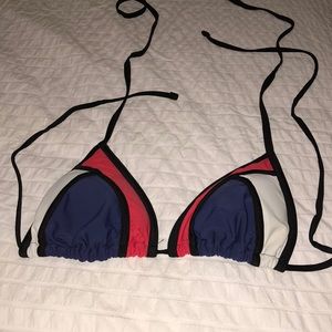Triangle-like string bathing suit